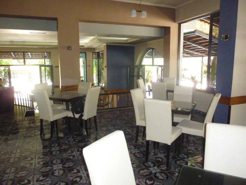Joy Hotel Saranda Zewnętrze zdjęcie