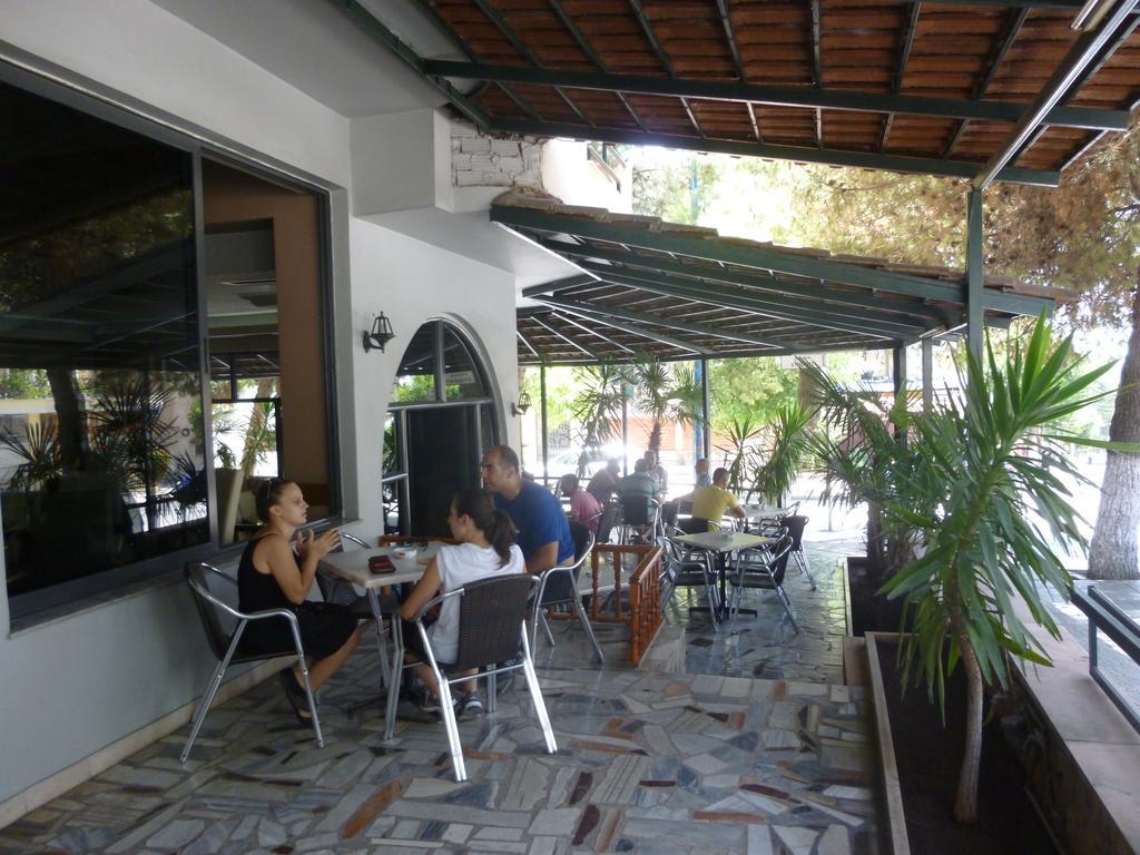 Joy Hotel Saranda Zewnętrze zdjęcie