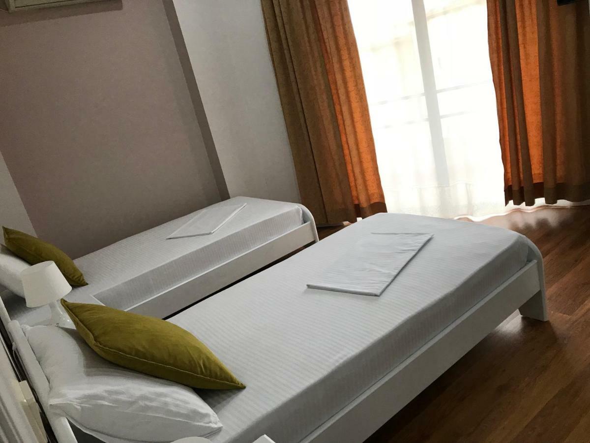 Joy Hotel Saranda Zewnętrze zdjęcie