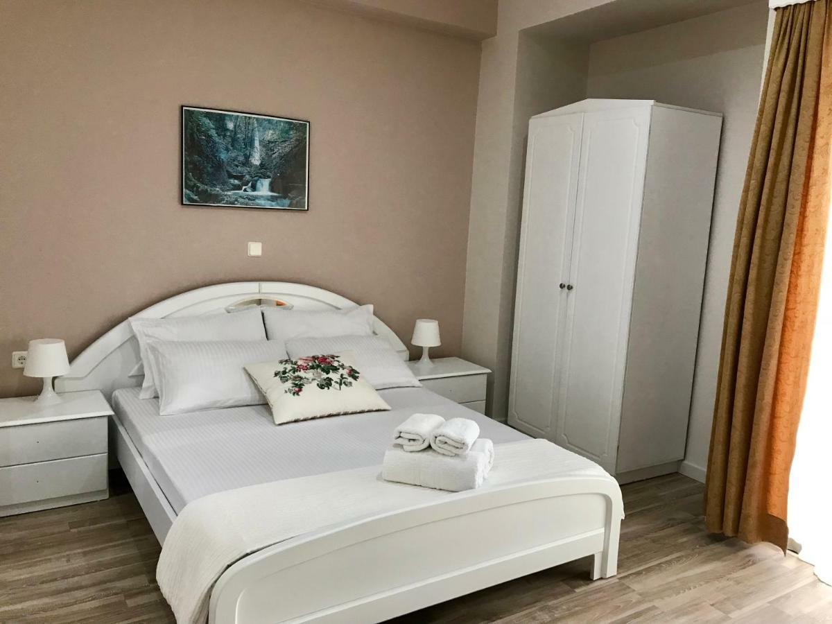 Joy Hotel Saranda Zewnętrze zdjęcie